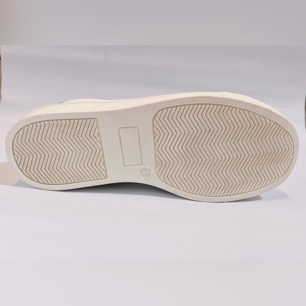 NEW Crewcuts Kid’s lace-up sneakers!!! - Picture 2 of 5